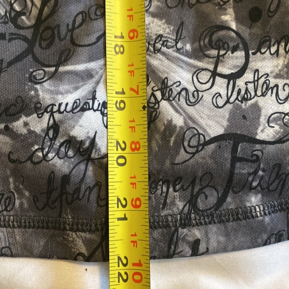 Lululemon manifesto Rare tank - Picture 4 of 5